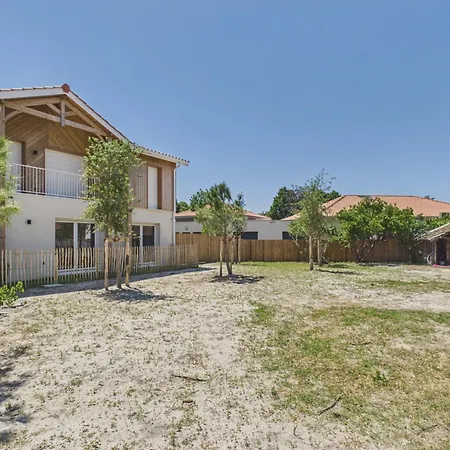 Pavones - Pour 3 - Piscine Commune *